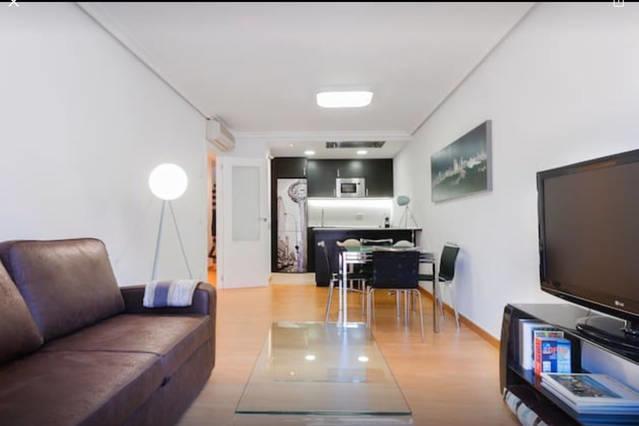 Puerta Del Sol Center Apartament *